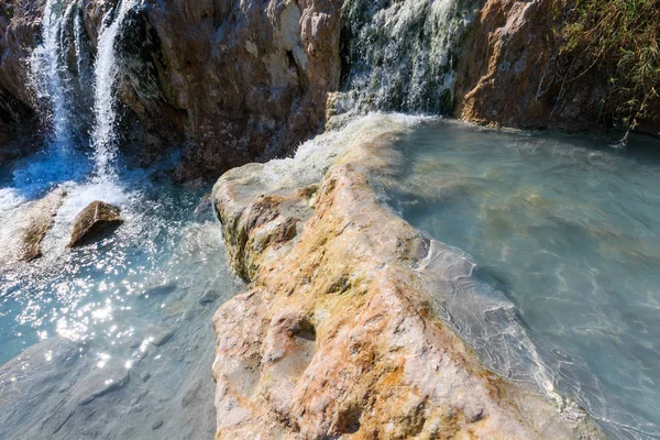 Natural spa Saturnia thermal baths, Italy — Stock Photo, Image