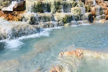 Doğal spa Saturnia termal hamam, İtalya
