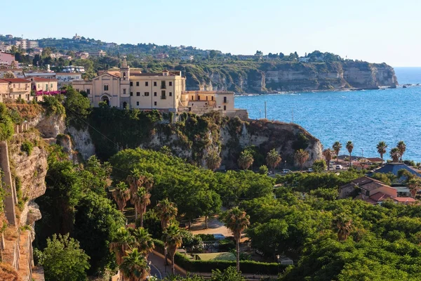 Tropea şehir görünümü, Calabria, İtalya — Stok fotoğraf