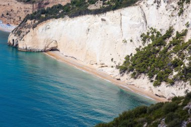 Yaz Deniz Sahil Cala Rosa, Gargano, Puglia, İtalya