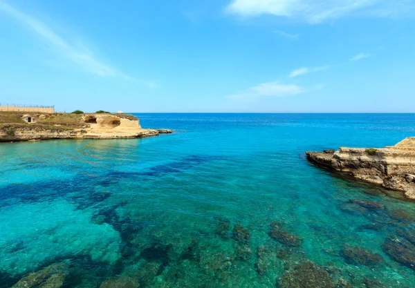 Beach Torre Sant 'Andrea, Salento, Italy — стоковое фото