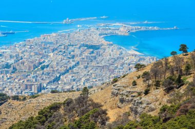 Trapani görünümünden Erice, Sicilya, İtalya