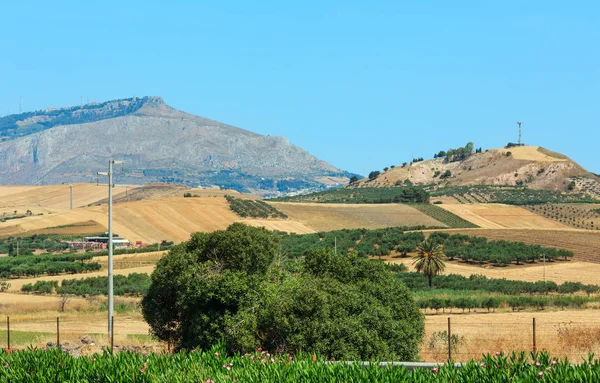 Sicílie v létě zemědělství venkova, Itálie — Stock fotografie