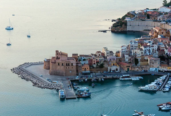 Castellammare del Golfo sea bay, Sicilien, Italien — Stockfoto