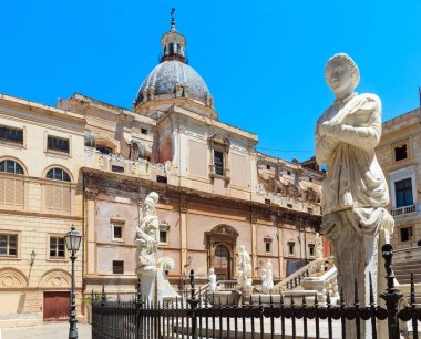 Fontana Pretoria, Palermo, Sicilya, İtalya