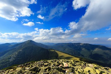 Yaz Karpat Dağ Manzaralı
