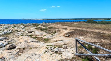 Torre Colimena beach,: Salento, İtalya