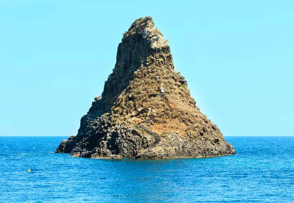 Aci Trezza Faraglioni, Sicily coast — Stok fotoğraf