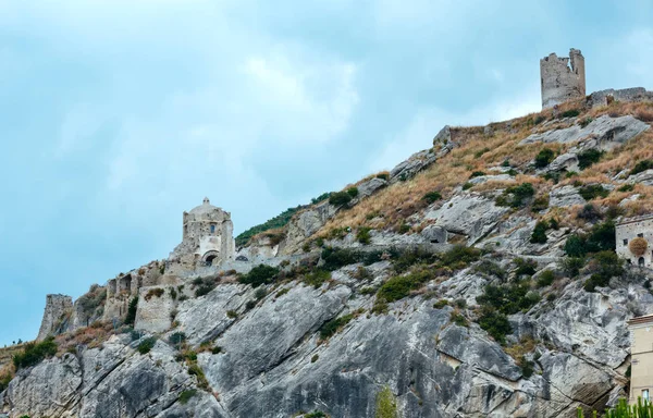 Amantea befästningar, Kalabrien, Italien — Stockfoto