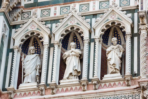 Floransa Katedrali cephe detayları, Toskana, İtalya — Stok fotoğraf