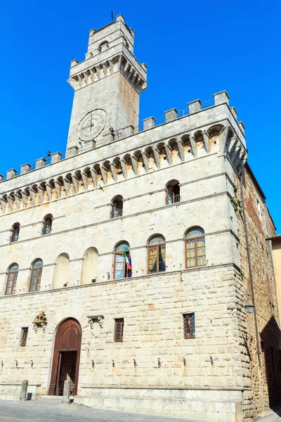 Montepulciano communale Palace, Toscane, Italië — Stockfoto