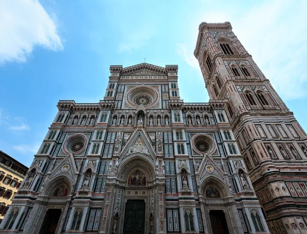 Florence Kathedraal gevel, Toscane, Italië — Stockfoto