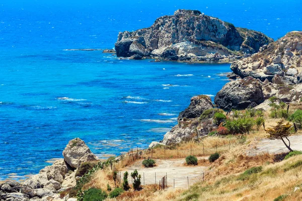 Tengerre strand közelében Rocca di San Nicola, Agrigento, Szicília, Olaszország — Stock Fotó