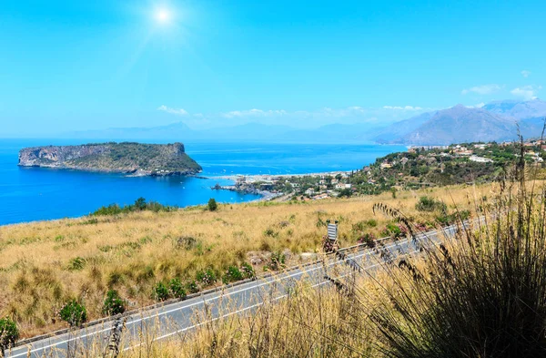 Sunshiny Island Isola di Dino, Calabria, Italia — Foto de Stock