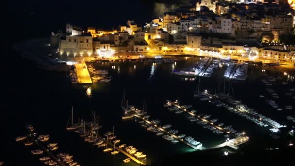 Vista Notturna Sulla Baia Del Mar Tirreno Castellammare Del Golfo — Video Stock