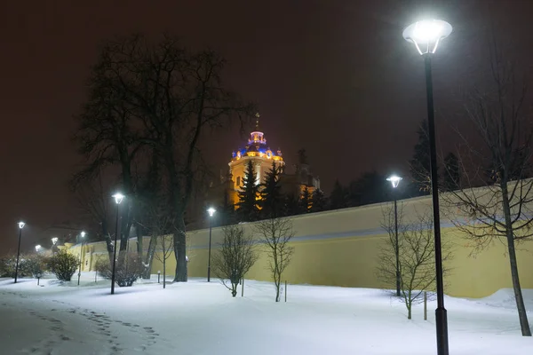 晚上冬天 st. 乔治大教堂在, 乌克兰 — 图库照片