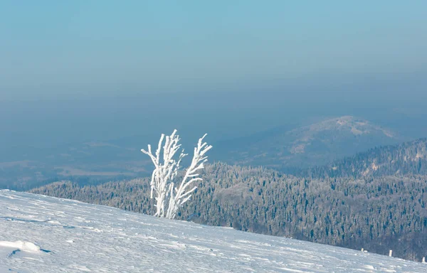 Zima góry snowy krajobraz — Zdjęcie stockowe