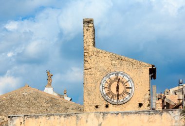 Fiumefreddo Bruzio saat, Calabria, İtalya