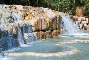 Doğal spa Saturnia termal hamam, İtalya