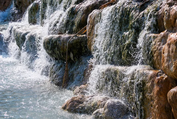 Naturalne spa termalnych Saturnia, Włochy — Zdjęcie stockowe