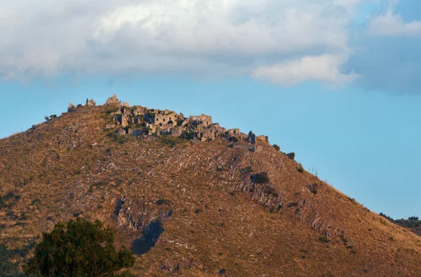 Montagnes Cosenza vue du soir d'été, Italie — Photo