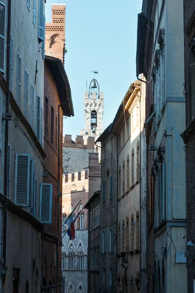 Siena street scene, Toscane, Italië — Stockfoto
