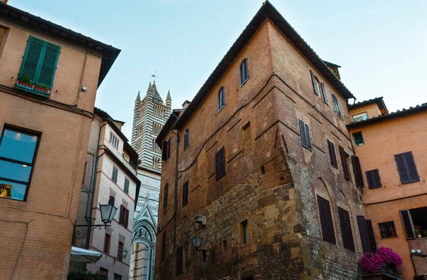 Siena katedrális bell tower, Toszkána, Olaszország — Stock Fotó