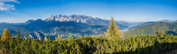Huzurlu sonbahar Alpleri dağ manzarası. Reiteralm, Steiermark, Austr — Stok fotoğraf