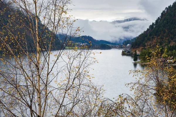 Mountain alpine autumn lake Achensee, Alps, Tirol, Austria. — Stock Photo, Image