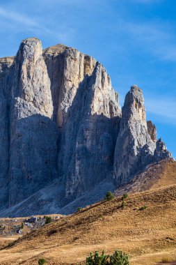 Autumn alpine Dolomites rocky  mountain scene, Sudtirol, Italy. 