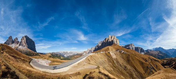 Autumn alpine Dolomites rocky  mountain scene, Sudtirol, Italy. — 스톡 사진