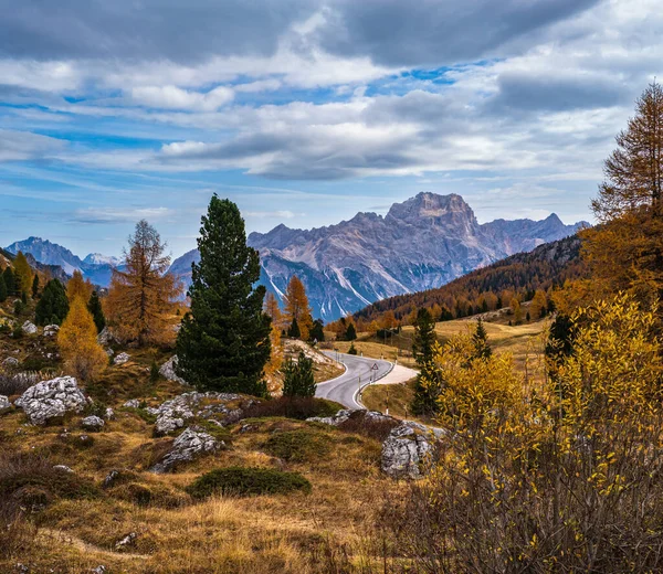 Morning Autumn Alpine Dolomites Mountain Scene Peaceful View Valparola Falzarego — Stock Photo, Image