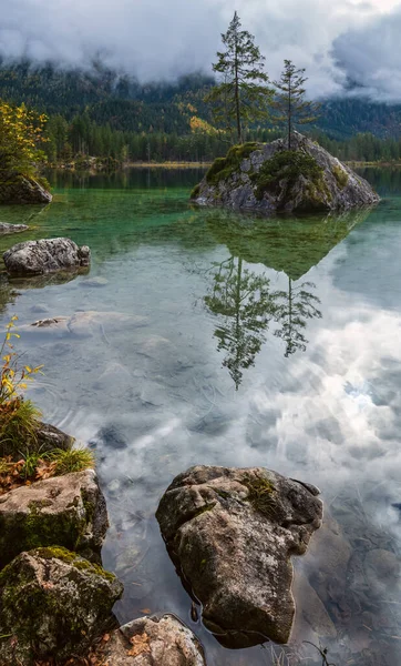 Jesienne Górskie Jezioro Hintersee Park Narodowy Berchtesgaden Deutschland Alpy Bawaria — Zdjęcie stockowe