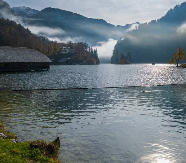 Гірська Альпійська Осінь Туманне Ранкове Озеро Konigssee Schonau Konigssee Berchtesgaden — стокове фото