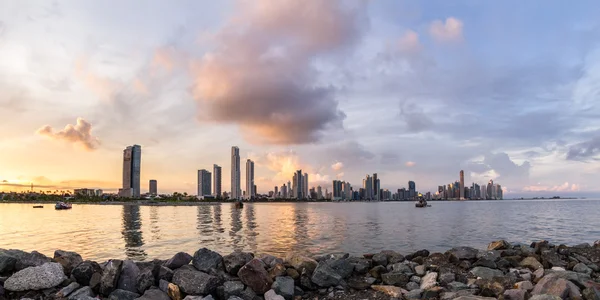 Захід сонця в Панама Сіті, Панама — стокове фото