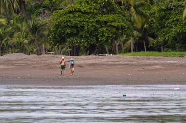 Kumsalda dinlenme günü 