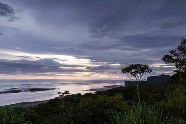 Закат в Коста-Рике — стоковое фото