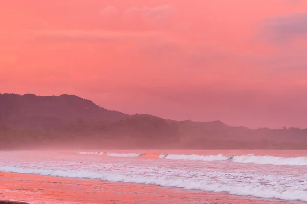 Puesta de sol en la playa —  Fotos de Stock