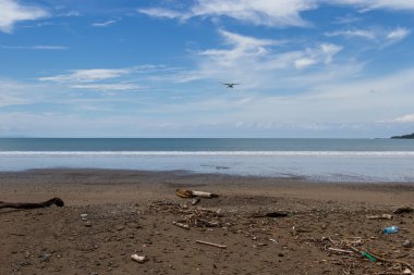 balón de fútbol en guirnalda 