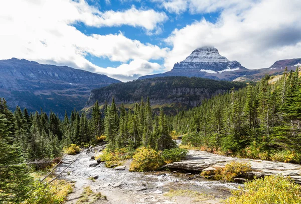 Glacier chute d'eau de fonte — Photo