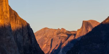 Gün batımında Half Dome