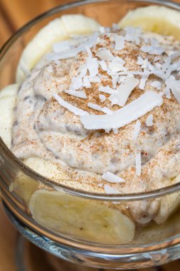 Muz chia tohum puding 