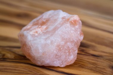 Pembe Himalaya tuz kaya 