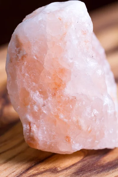 Roze Himalaya zout rock — Stockfoto