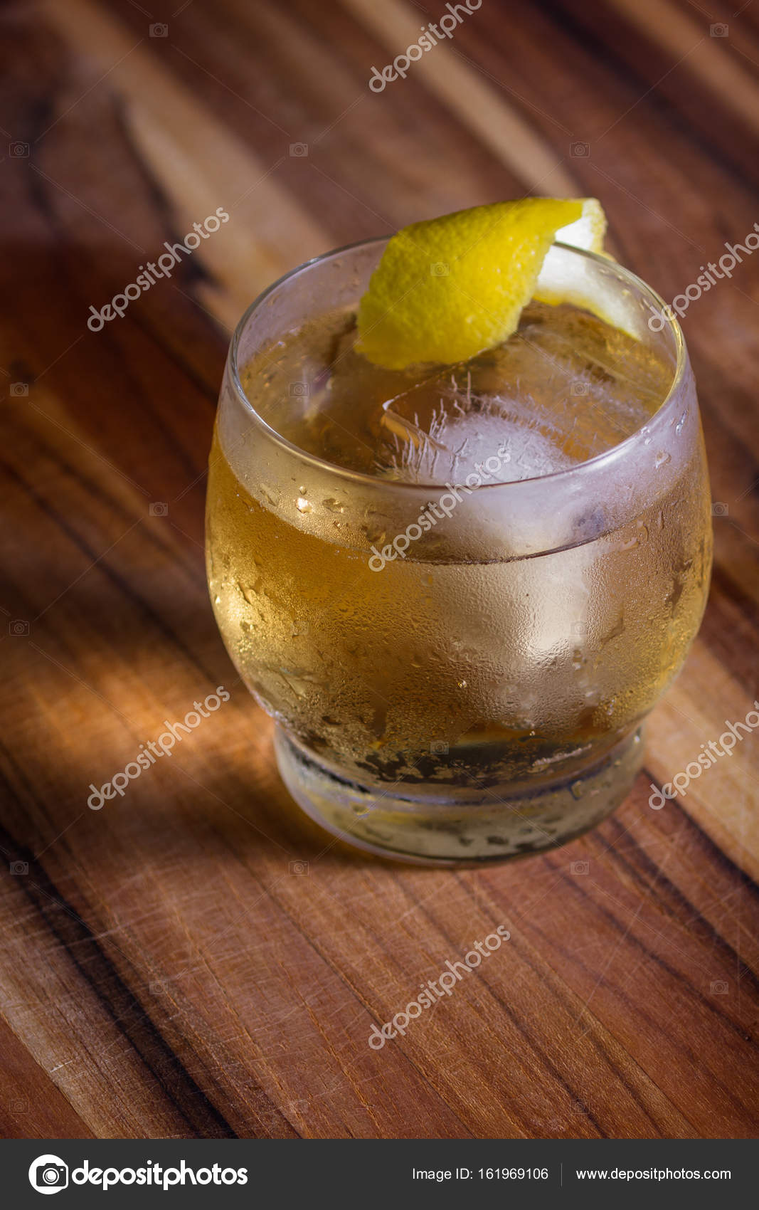 scoth and soda with