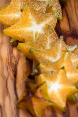 taze olgun carambola 