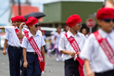 Bağımsızlık günü yürüyüşü, maliyet Rica