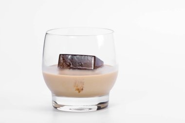 kahve ve İrlanda kreması kokteyl 