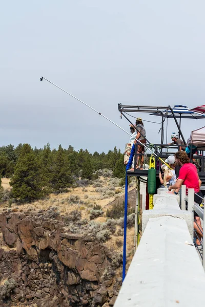 Bungee jumping in Oregon — Stock Photo, Image