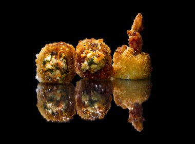 Fried suşi roll 